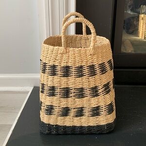 Sea grass basket with handles two tones planter storage home decor‎ organization